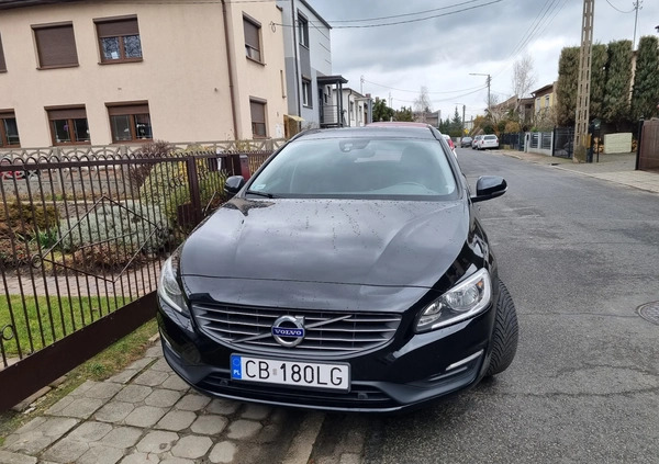 Volvo V60 cena 45000 przebieg: 244000, rok produkcji 2016 z Bydgoszcz małe 211